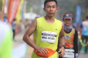 BIB: 421952, 40587, 44083
                            <button type="button" onclick="openModal(8145594)" class="btn btn-primary btn-sm float-right btn-popup" data-toggle="modal" data-target=".modal-high-quality">
                        <i class="fas fa-shopping-cart"></i> Add to Cart
                    </button>
                                            <button type="button" onclick="isThisMe(8145594, true)" class="btn btn-success btn-sm float-right btn-popup btn-isme hidden" data-toggle="tooltip" data-placement="bottom" title="นี่คือรูปของคุณใช่ไหม คลิกที่นี่เพื่อเอาเข้าอัลบั้ม">
                        <i class="fas fa-plus"></i> Add to album
                    </button>
                    <button type="button" onclick="isThisMe(8145594, false)" class="btn btn-warning btn-sm float-right btn-popup btn-isnotme hidden">
                        <i class="fas fa-ban"></i> Remove from album
                    </button>